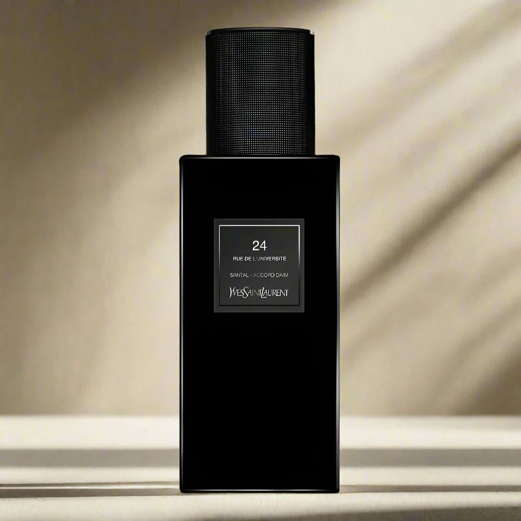 Yves Saint Laurent - 24 rue de l'Universite